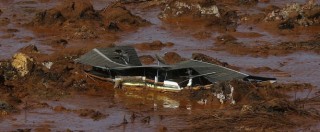 Copertina di Brasile, disastro ambientale nel Rio Doce. Onu: “Sostanze tossiche nel fango”