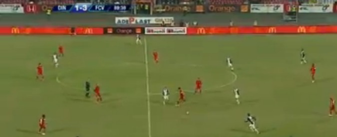 Copertina di Calcio, l’azione è da manuale: 24 passaggi a centrocampo e gol finale