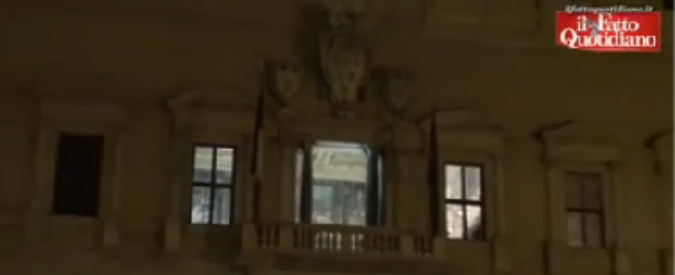 Copertina di Roma, polizia in ambasciata. Un francese: “Isis non sa il valore della vita”