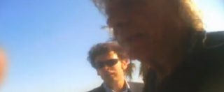 Copertina di Mafia, l’intervista all’ex poliziotto ‘Faccia da mostro’: “Ero nei servizi segreti”. L’intercettazione su Gheddafi