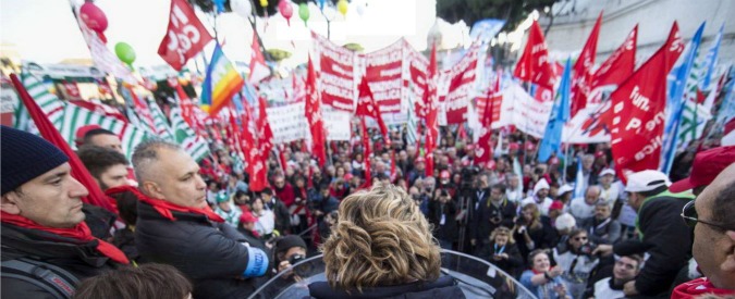 Copertina di Pubblico impiego, sindacati in piazza per il rinnovo dei contratti: “Offre cifre umilianti, il governo si vergogni”