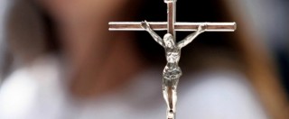 Copertina di Cassino, aperta inchiesta sul vescovo: “Molestie sessuali su otto seminaristi”