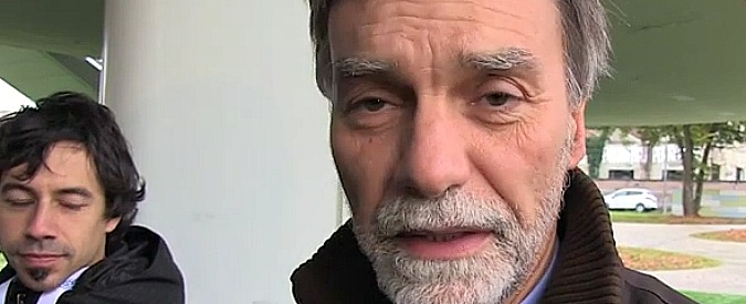 Copertina di Privatizzazione Fs, Delrio “Con calma, come Poste”. Ma sulle nomine evita le domande