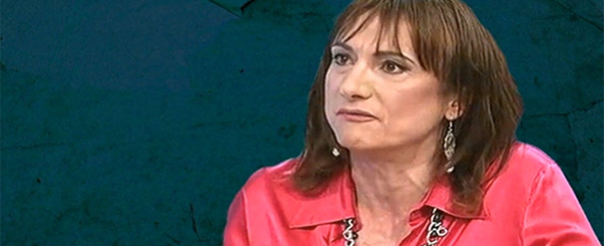 Copertina di Vatileaks, Luxuria: “Elemosina per l’attico di Bertone? Mi girano così le palle che torno uomo”