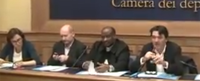 Copertina di Migranti, Arci e Msf contro gli accordi della Valletta: “Dopo le lacrime l’Ue segue la via di Orban”