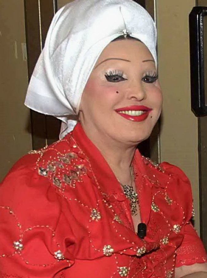 Moira Orfei morta, al suo Circo anche Gheddafi e Berlusconi. I film con Totò e l’amore di Fellini