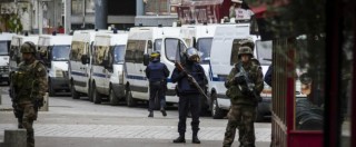 Copertina di Strage di Parigi, un arresto a Stoccarda. Bild: “Fornì armi agli attentatori”. Due fermi in Belgio