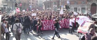 Copertina di Buona scuola, a Roma sfila il corteo di studenti e docenti fino sotto a Montecitorio