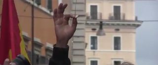 Copertina di Monetine contro ministero Pubblica amministrazione, lavoratori: “16 cent. al giorno. Aumenti da fame”