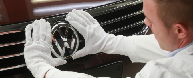 Volkswagen, nel 2015 vendite globali giù del 2% a 9,93 milioni. Procuratore di New York: “Nostra pazienza sta finendo”