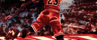 Copertina di “Michael Jordan. La biografia a fumetti”, in libreria la prima storia a colori del giocatore Nba più forte di sempre