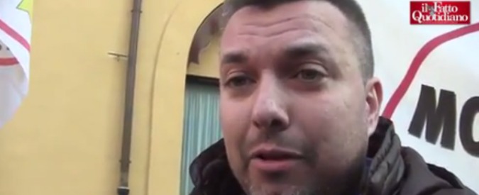 Copertina di M5S Bologna, sit-in a Montecitorio contro Bugani: ‘Lista come Porcellum, si diventa Pd’