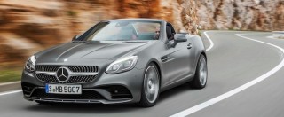 Copertina di Mercedes SLC, la cabrio-coupé SLK si aggiorna e cambia nome – FOTO