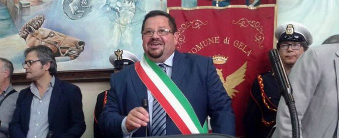 Gela, il sindaco Messinese espulso dal M5s: “Giudicato da corte marziale di bit”