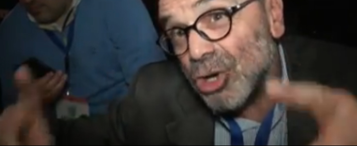 Copertina di Leopolda, vox dei renziani sul Fatto: “Inutili e insulsi per far fare soldi a Travaglio”. “Solo classifica ironica”