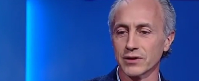 Copertina di Boschi, Travaglio: “Il conflitto d’interessi non si risolve uscendo dall’Aula”