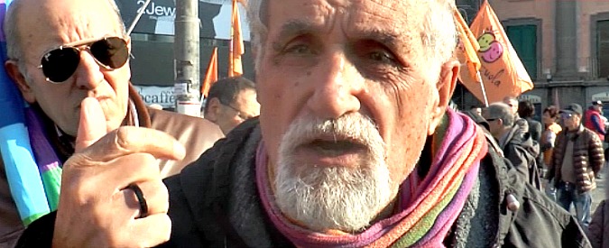 Copertina di Napoli, migliaia contro la Camorra. Alex Zanotelli: “Disoccupazione è regalo alle mafie”