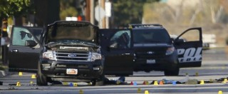 Copertina di Strage in California, fonti Fbi: “Killer era radicalizzato, aveva contatti con estremisti internazionali”. In casa trovato arsenale