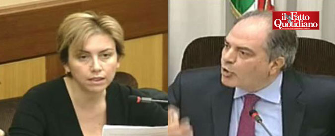 Copertina di Cara Mineo, lite tra Castiglione (Ncd) e Colonnese (M5S): “Odevaine? Non rispondo agli articoli del Fatto”