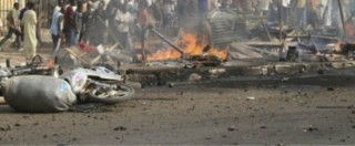 Copertina di Ciad, kamikaze si fanno esplodere al mercato. Almeno 28 vittime e 80 feriti