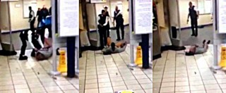 Londra, aggredisce un uomo nella metro col coltello: “Ecco cosa succede quando fai lo stronzo con madre Siria”