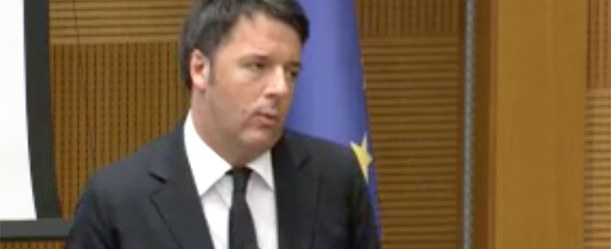 Copertina di Emergenza smog, Renzi: “Governo passeggia sui morti? Grillo oltre il limite della decenza”