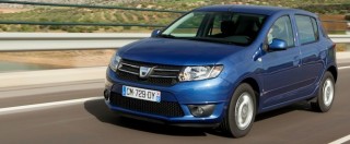 Copertina di Dacia Sandero, la prova del Fatto.it – In viaggio (nel tempo) con la più ‘low cost’
