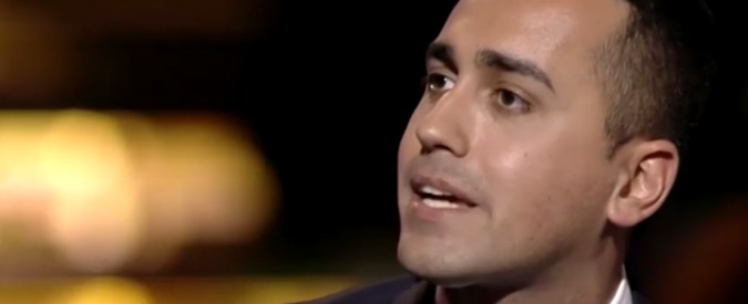 Copertina di Di Maio a Servizio Pubblico ad aprile 2015: “C’è bisogno di movimenti etici. Noi non candidiamo indagati o condannati”