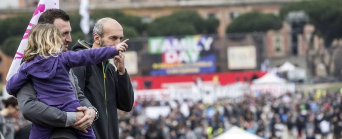 Copertina di Family Day, “Siamo 2 milioni. Unioni civili vanno respinte”. Alfano: “Sono con voi”. Striscione: “Renzi, ci ricorderemo”