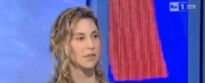 Copertina di P.A., Di Mare (Rai1): “Fannulloni? Solo uno”. Madia: “Confermo, basta con la retorica sui nullafacenti”