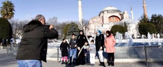 Attentato a Istanbul, destabilizzare economia e opinione pubblica: ecco perché il terrore colpisce il turismo