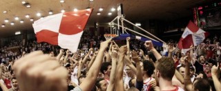 Copertina di Basket, la vittoriosa marcia della Pallacanestro Reggiana: dal baratro della serie B al primo posto nel girone