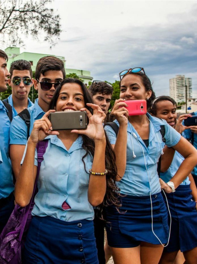 Cuba-Usa, ecco l’ultima moda dei 15enni di Miami. Servizi fotografici e feste di compleanno a L’Avana