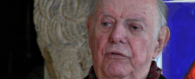 Copertina di Colonia, Dario Fo: “Fatti poco chiari, tentativo di nascondere. Mi insospettisce moltissimo”