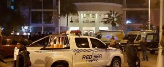 Copertina di Egitto, attacco a resort di Hurghada. Il ministero dell’Interno: “Tre feriti, uccisi i due assalitori. È stata una rapina”