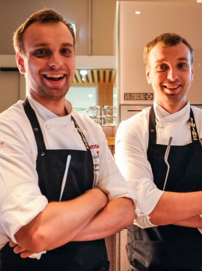 Ivan e Sergey, i gemelli russi “alfieri della cucina pre sovietica”: “Portiamo in tavola la tradizione del nostro paese, rivisitandola”