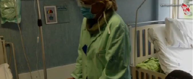 Copertina di Roma, l’esempio della scuola nel Bambin Gesù: “Noi maestri di resilienza tra le corsie d’ospedale”