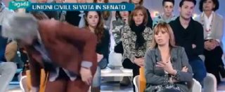 Copertina di Maternità surrogata, lite Concia-Mussolini: “Stai zitta, me ne vado”. “Appena parlo la gente scappa”