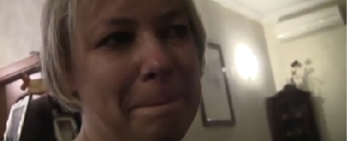 Copertina di Terra dei fuochi, la vedova Mancini: “Seguì la via dei soldi per scoprire i traffici, come Falcone”