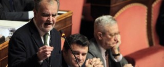Copertina di Senato, mini-stretta di Grasso sui furbetti del tesserino: “Niente diaria”. Loro corrono ai ripari: “Andiamo al bagno”