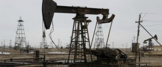 Copertina di Petrolio, Iran “appoggia” congelamento della produzione ma non spiega se aderirà. Barile in forte rialzo