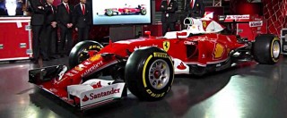Copertina di Formula 1, la nuova Ferrari F16H. Più bianco e meno rosso nella livrea. Sebastian Vettel: “Fantastica” (FOTO e VIDEO)