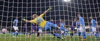 Copertina di Serie A, Fiorentina-Napoli: 1-1. La squadra di Sarri fermata dai viola. La minifuga della Juventus a +3 – Video