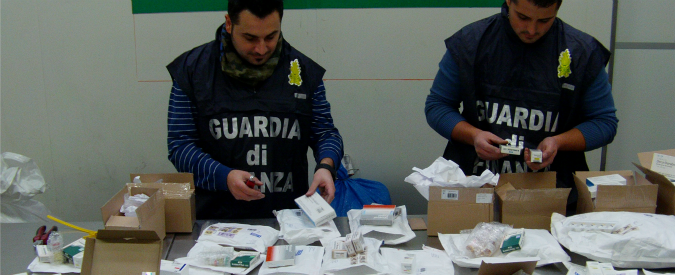 Copertina di Doping, a Varese sequestrate sostanze e prodotti farmaceutici per 2 milioni di euro: 31 denunce e un arresto – (Fotogallery)