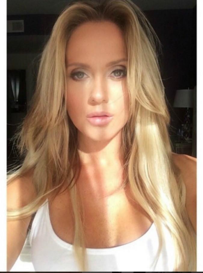 Katie May, morta la giovane “regina” di Snapchat: musa di Playboy, aveva 34 anni