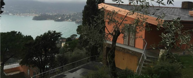 Copertina di Giuseppe Sala e la villa in Liguria: il vicesindaco di Zoagli prima gli dà le varianti, poi gli costruisce casa