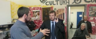 Copertina di Milano, Majorino visita occupazione abitativa: “Non è la mia cultura ma qui si risponde a bisogno, No allo sgombero”