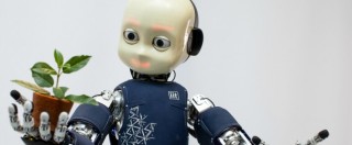 Copertina di Robot, gli umanoidi in casa: su FQ Radio domande e risposte sulle macchine che ci aiuteranno in futuro