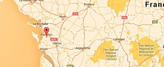 Copertina di Francia, incidente tra camion e bus in gita scolastica: sei ragazzi uccisi