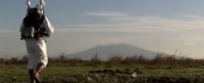 Copertina di Servizio Pubblico nella terra dei fuochi: “Inferno atomico”. Seconda parte